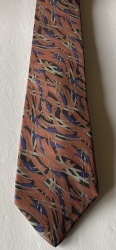 Vintage FENDI 100% Silk Neck Tie GRAPHIC Design Multicolor Black Label 3.5” - Picture 6 of 6