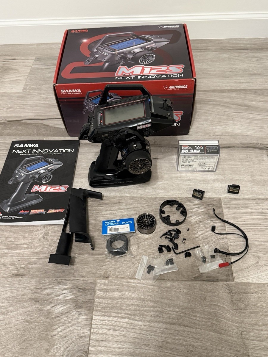 サンワ SANWA M12SRS 受信機 RX-482 リフェバッテリー2本付き Sanwa M12S RS Transmitter and 2 RX-482 Receivers RC Remote Control