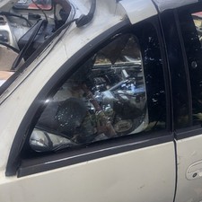 1990-96 NISSAN 300ZX NON TURBO QUARTER WINDOW GLASS PASSENGER SIDE 2+0 SEAT OEM