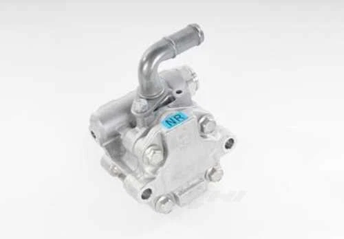 Bomba de dirección asistida Foto 2 de 2