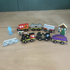 Wooden Toy Train Cars Lot w/ Engine, Cars, Bridge, House, Tree, Duck