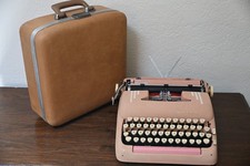 Vintage 1958 Smith Corona Silent Super with c...