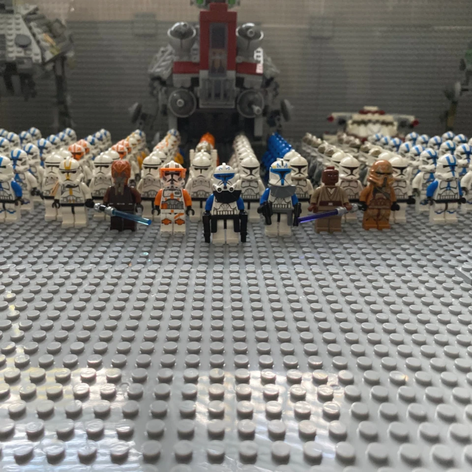 Lote de minifiguras Lego Clone Trooper a granel 20X minifiguras clone P1 P2 Rex Cody Mystery - Imagem 3 de 4