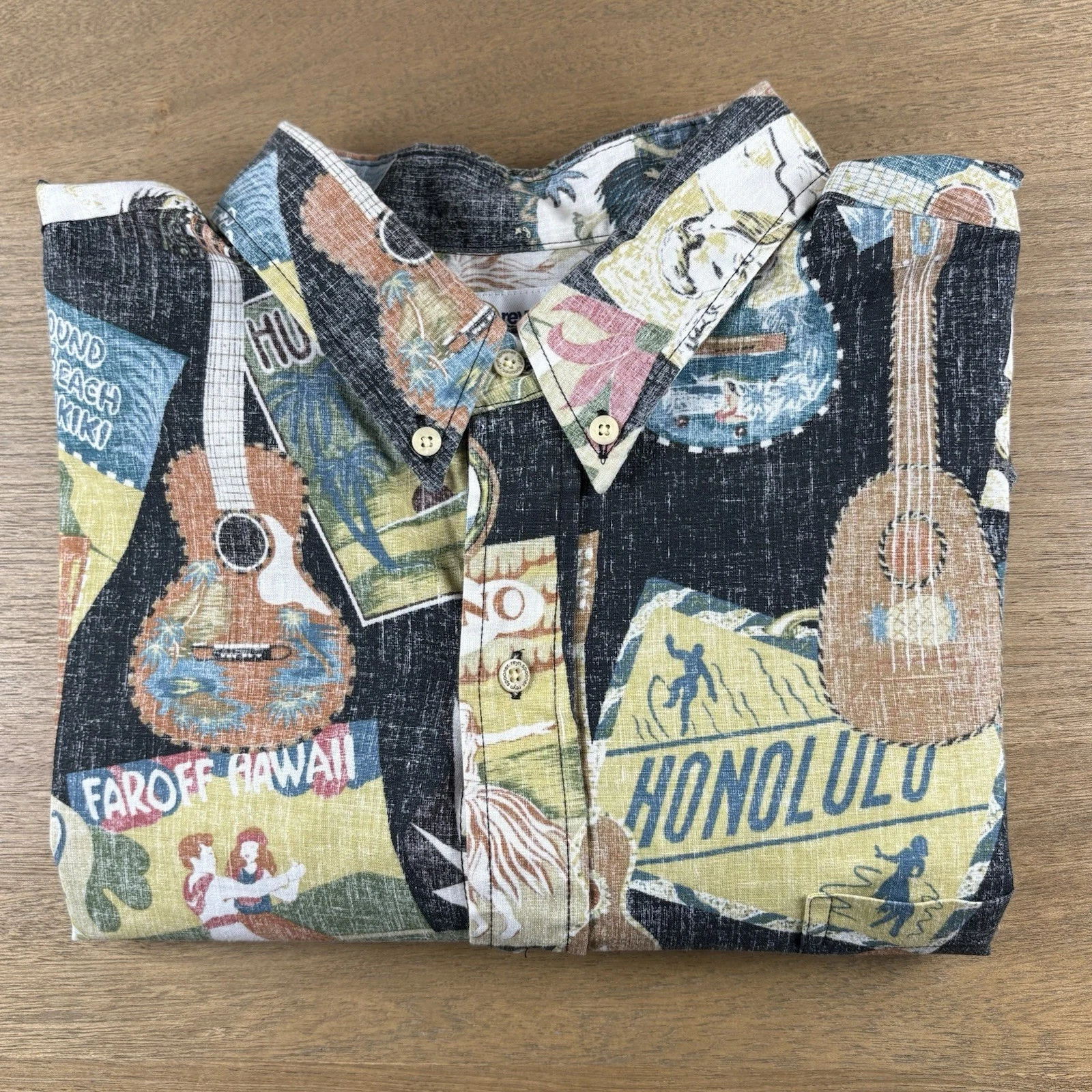 Reyn Spooner Mens Hawaiian Button Shirt Ukulele Postcard AOP Geo Men’s XXL