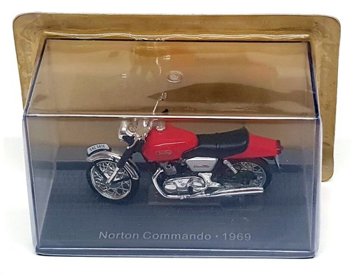 Altaya 1/24 Scale 18424 - 1969 Norton Commando Motorbike - Red - Picture 4 of 5