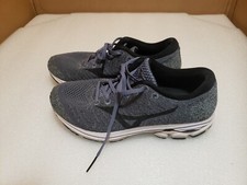 womens shoes Mizuno Wave Size 7