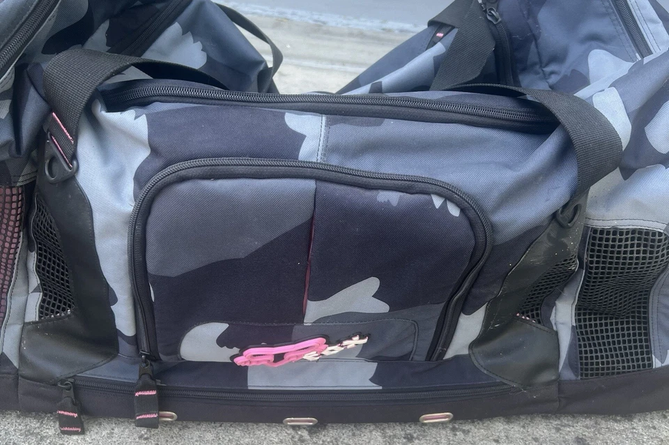 Fox Moto Motocross Racing Roller Duffle Camo Gear Bag Handle L 31 x W 15 x H 17 - Image 3 of 4