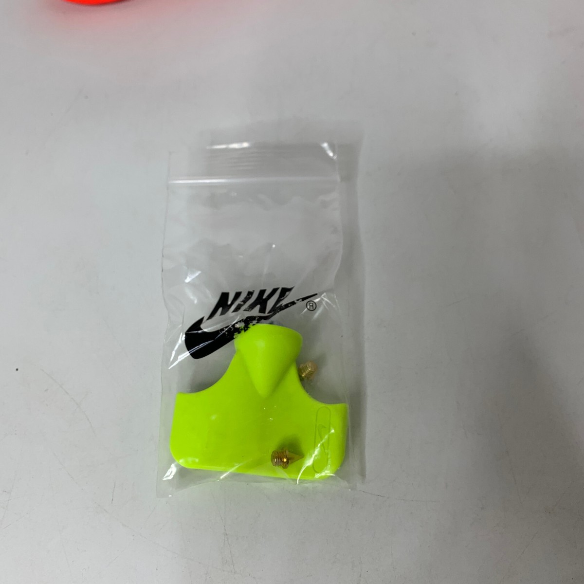 Nike Air Zoom Victory FK Rawdacious White Track Spikes DJ6205-100 Mens 13 Unisex Nike Air Zoom Victory Distance Spike - DJ6205-100  main image 3