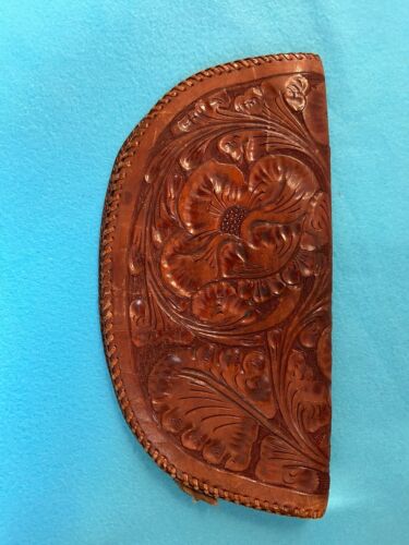 VINTAGE HAND TOOLED LEATHER CLUTCH - Repair
