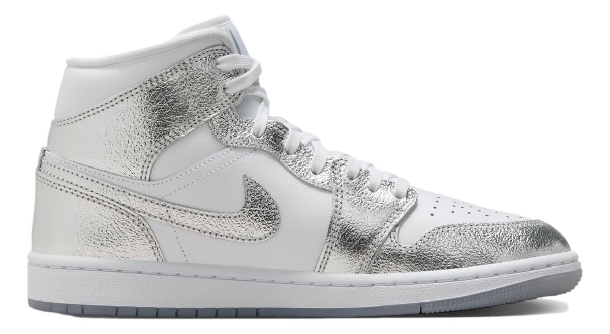 Size Nike Women's Air Jordan SE Mid 'Metallic Silver