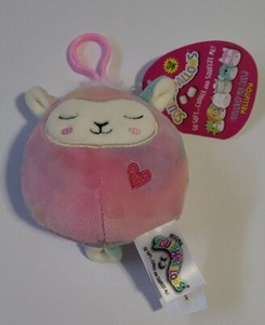 Squishmallow - Leslie the Llama - 3