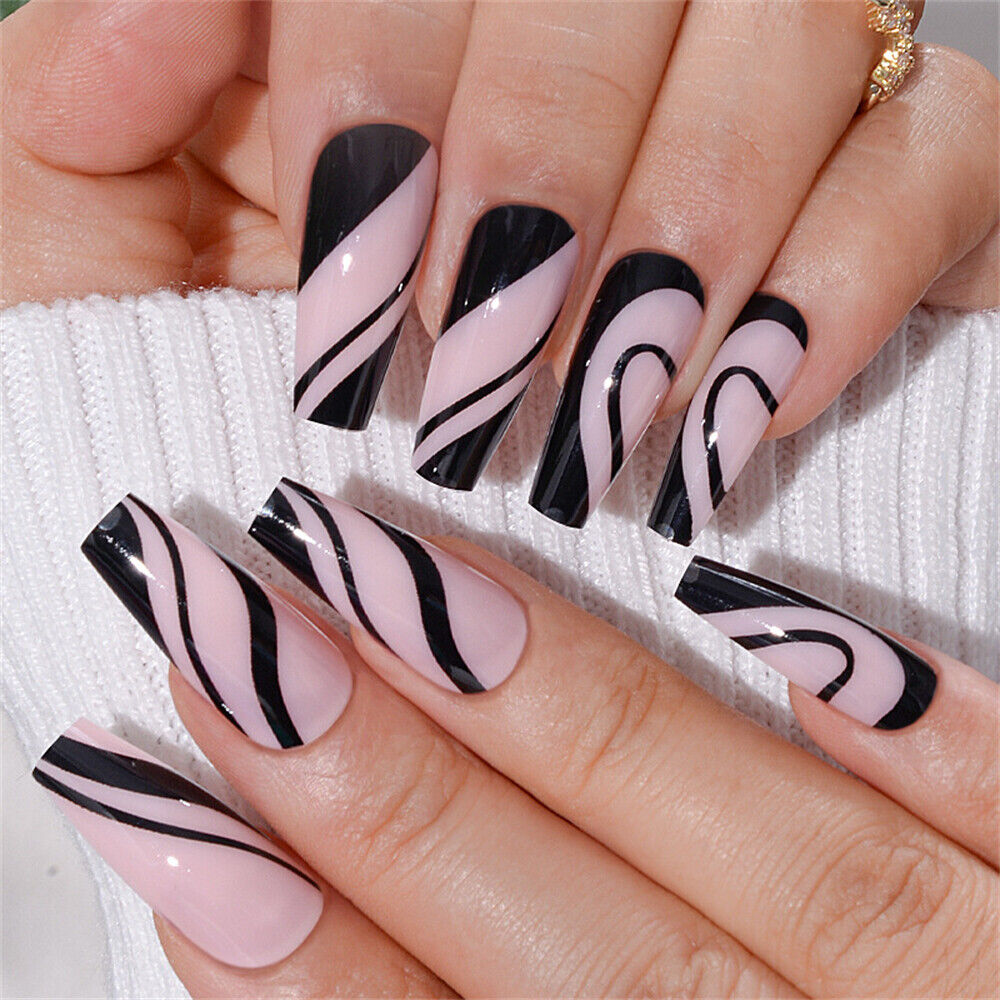 nail designs with black lines
