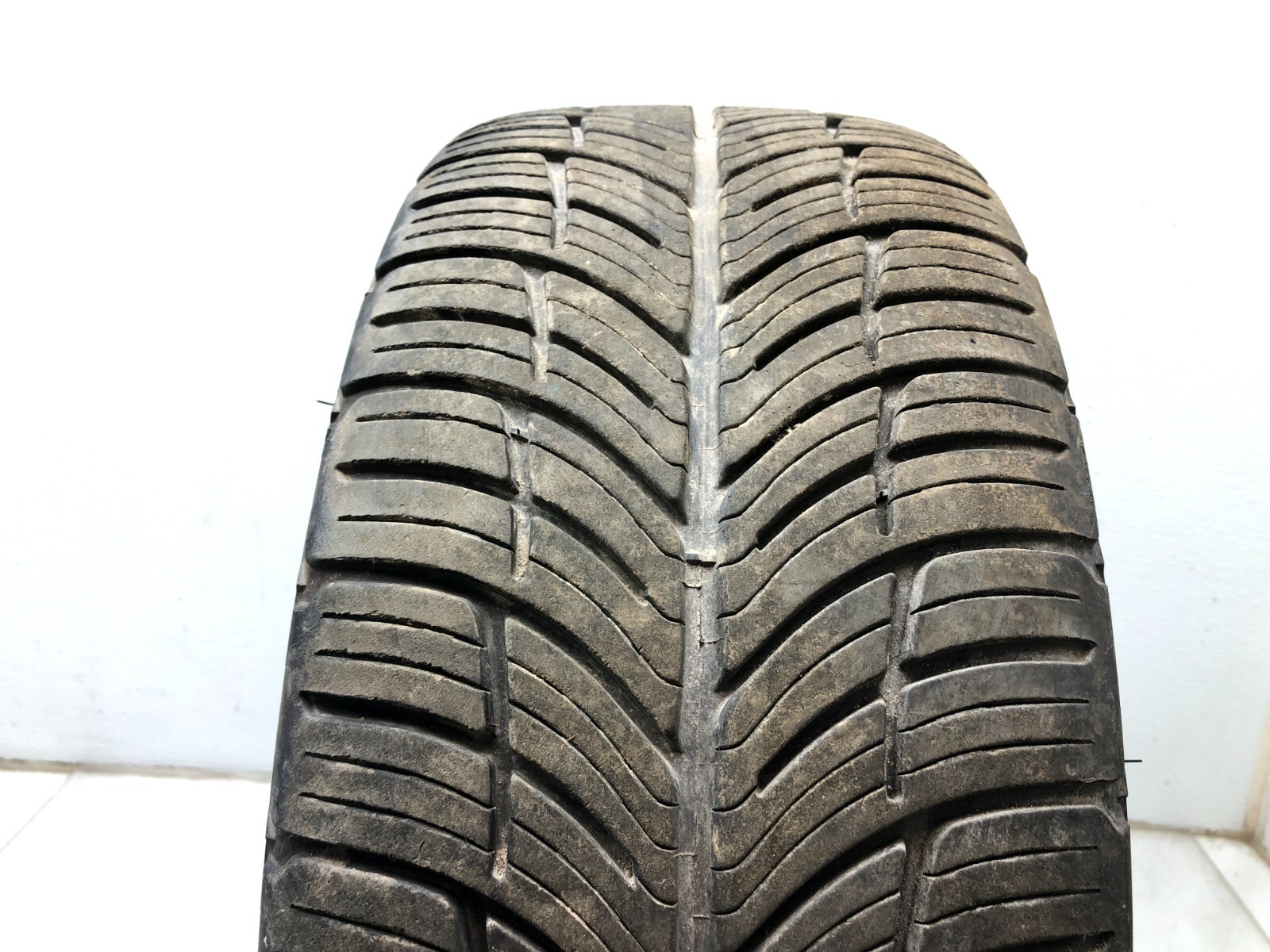 2014-2020 MASERATI GHIBLI S Q4 FRONT WHEEL RIM TIRE 20" 20x9 OEM BLAQUE DIAMOND.