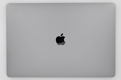 Apple MacBook Pro 16 Zoll (2TB SSD, Intel Core i9, 32GB) Model Ende 2019