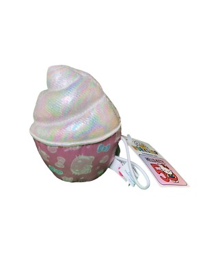 Hello Kitty 50. Jahrestag Build A Bear Cupcake Armband für Bären Brandneu mit Etikett Sanrio