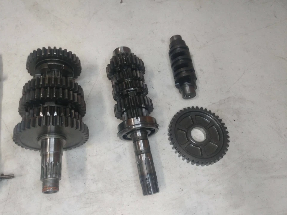 Suzuki GSXR600 2008-2009, transmisión del motor, transmisión del motor  Foto 2 de 4