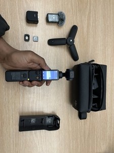 DJI Osmo Pocket 3 Creator Combo 4K Pocket Gimbal Camera Wi-Fi/Bluetooth Black