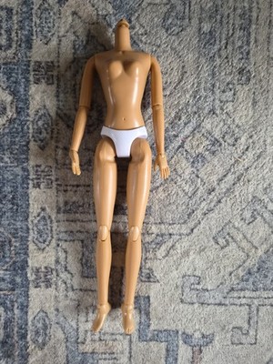 Vintage Barbie Größe Spin Master Liv Puppe Gelenk 