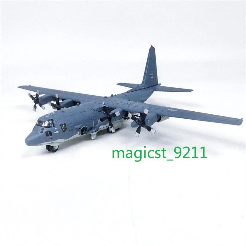 Escala 1/200 AC-130U Spectre Air Gunship Diecast Modelo de avión Adorno Regalos Foto 3 de 4