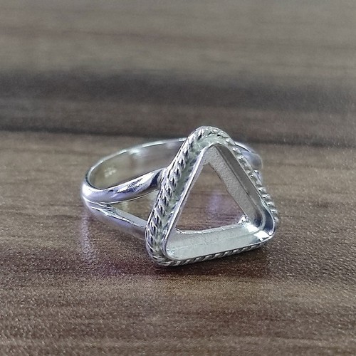 Sterling Silver Plated 9mm Trillion Ring Blank, Wire Wrapped Bezel, DIY Jewelry