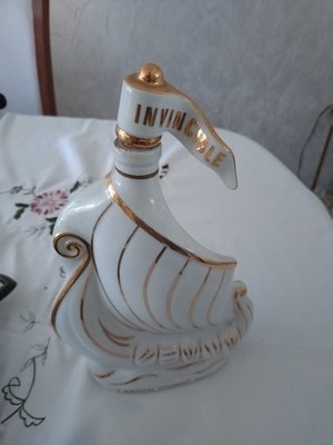 Original Larsen Cognac Wikinger-Schiff Porzellan-Karaffe  Invincible  | Rarität