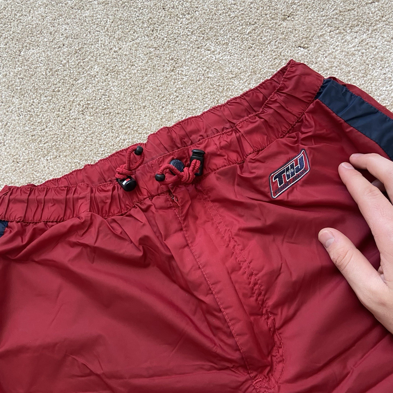 Vintage Y2K Red Tommy Hilfiger Jeans Straight Leg Sweatpants Size Men's Medium thumbnail 3