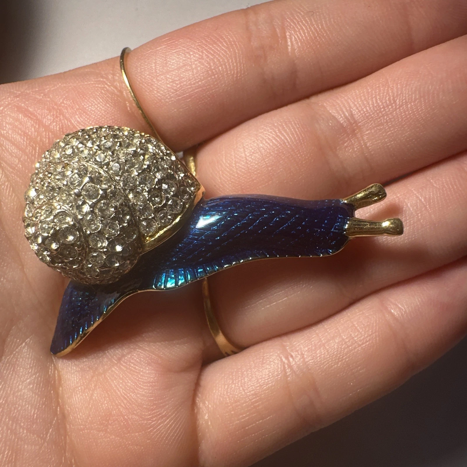 Broche Escargot Doré Et Bleu Avec Strass Bijoux Fantaisie