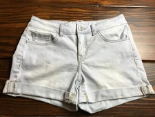 SO Shorts, Women's Size 9/29W, Blue, Denim, Midi, Cuffed Shorts, Pockets