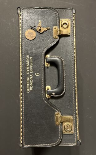 General Dynamics Ultimate Pilots Briefcase Attache Travel Case W Keys - 第 1/4 張圖片