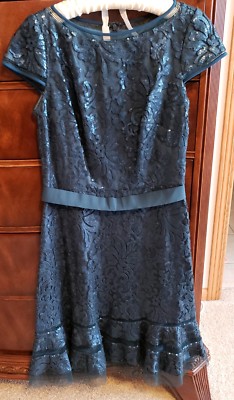 tadashi shoji lace fit and flare dress Tadashi Shoji Black Lace & Jersey Fit & Flare Midi V Neckline Cocktail Dress  8