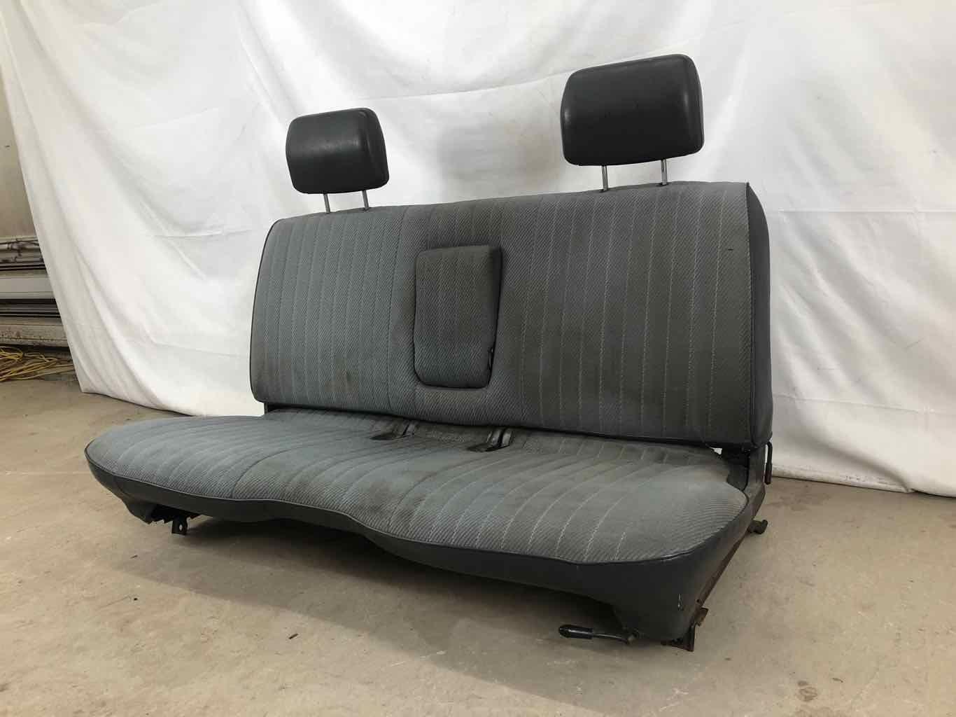 198795 Nissan D21 Hardbody Pickup Gray (k) Bench Seat *Staining* Nice