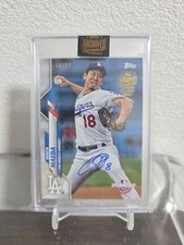 MLB LA Dodgers Kenta Maeda 43/99 Autographed Card