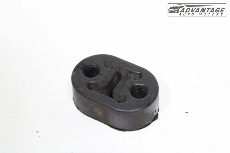 Nissan Murano 2009-2024 3,5 L V6 escape silenciador tubo aislador suspensión OEM Foto 2 de 4