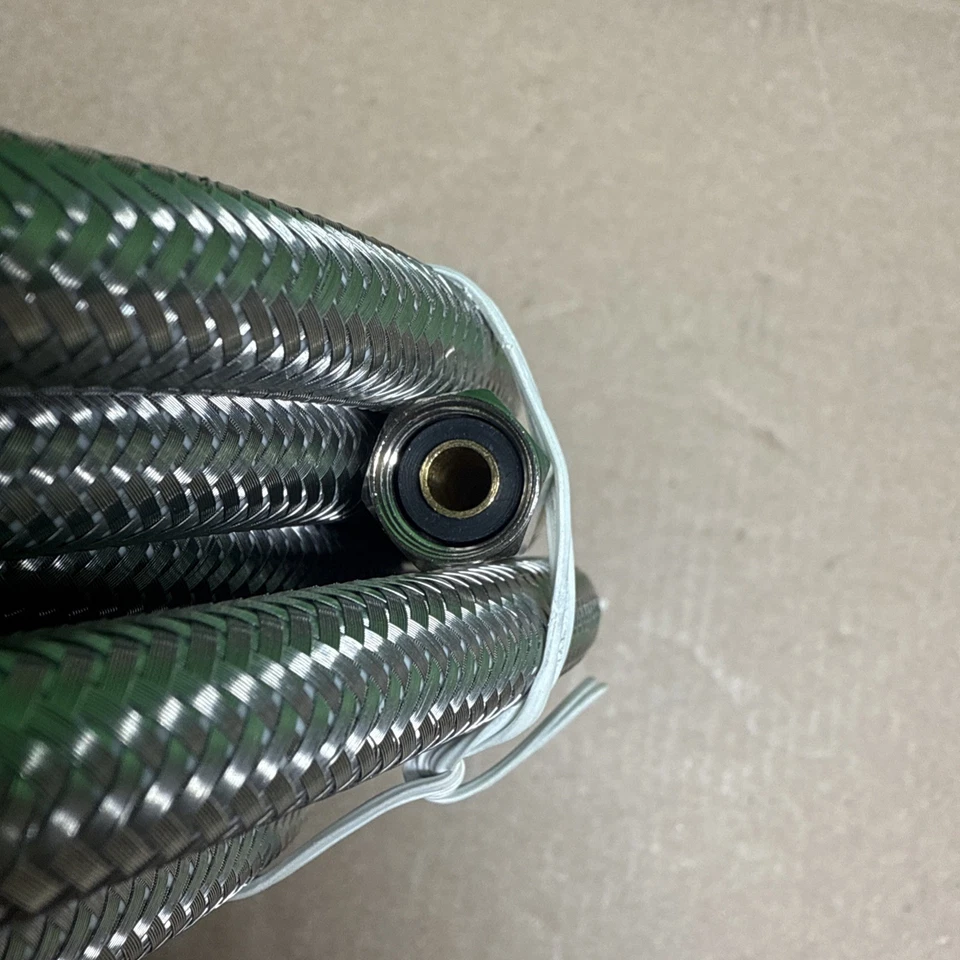 Línea de agua para hacer hielo núcleo de PVC de 25 pies con acero inoxidable trenzado premium Foto 4 de 4