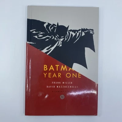 Batman Year One Deluxe Edition HC (DC Comics 2005) Frank Miller David Mazzucchel - Image 1 of 4