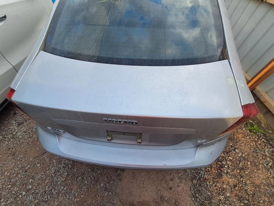 Radiator Fan Motor Fan Assembly C70 Fits 06-13 VOLVO 70 SERIES 2566341 Foto 2 de 4