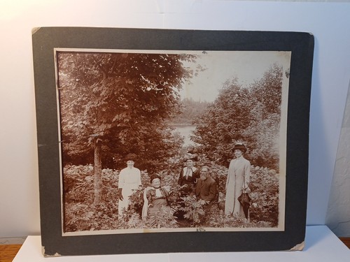 1800's Cabinet Card Man + 4 Women Hats Umbrella Chair Trees Lake 10" x 12" JRR5 - Picture 2 of 8