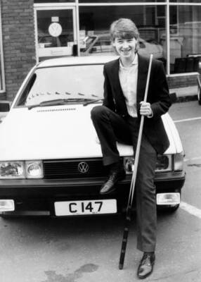 Stephen Hendry poses his Volkswagen Scirocco GT 120mph car wa- 1985 Old Photo