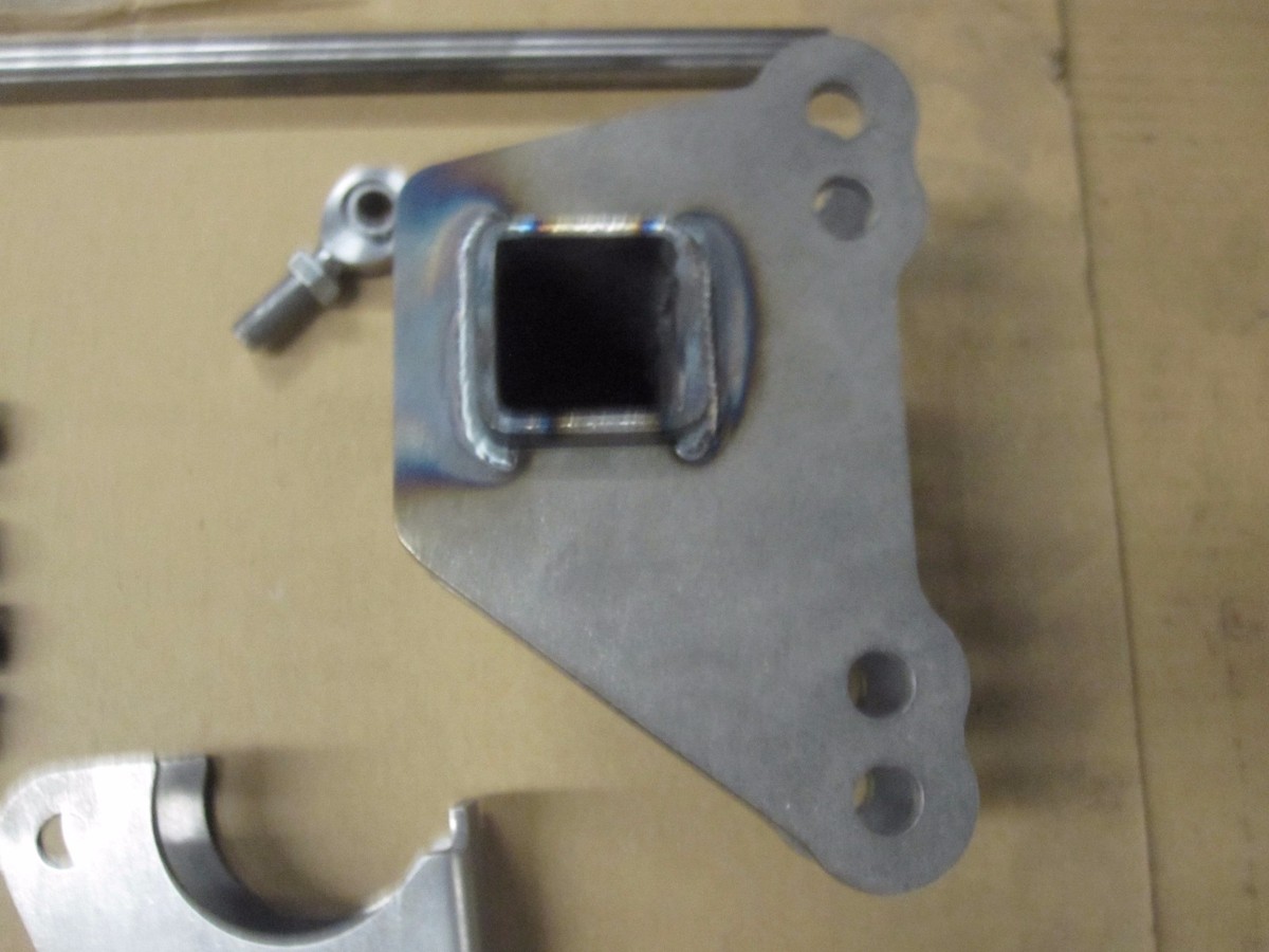 Universal Street Hot Rod Parallel Rear Four Link Kit 4 Bar Universal Street Hot Rod Parallel Rear Four Link Kit 4 Bar
