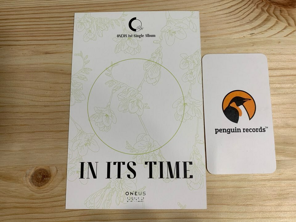ONEUS - 1ST SINGLE ALBUM IN ITS TIME POST CARD & FOLDED