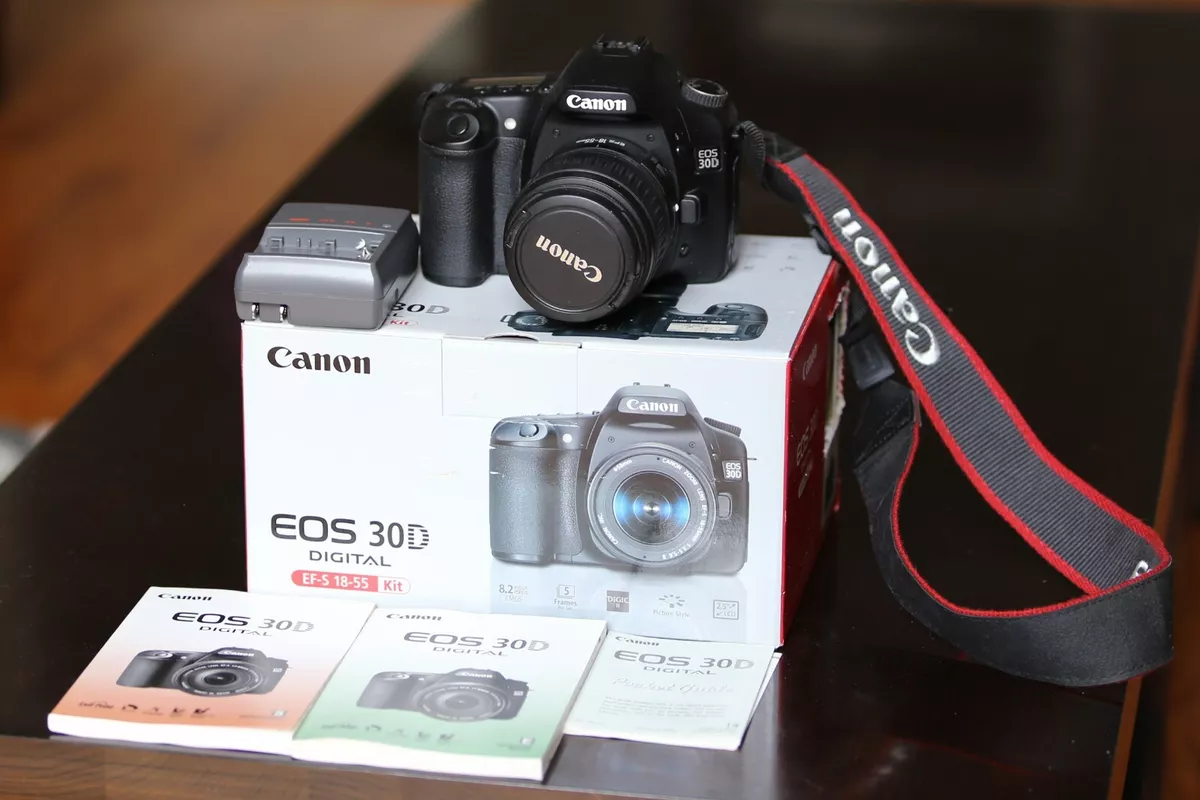 CANON EOS 30D DSLR Camera, EF-S 18-55mm lens, charger manuals original packaging