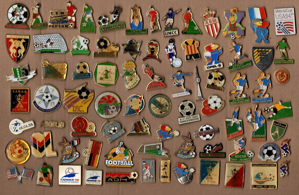 Lot De 2 Pin's France 98 - Footix Coupe Du Monde - Football - Occasion