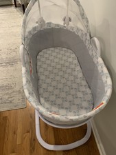 delta moses bassinet