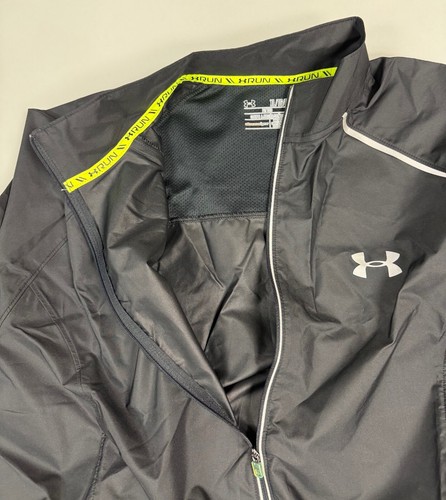 NEW Under Armour Polyester Running Fitted allseasongear Jacket - Black XL - Picture 2 of 2