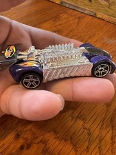 Mattel Hot Wheels 2000 Silver Purple Krazy 8’s Die Cast Model Car. A32.