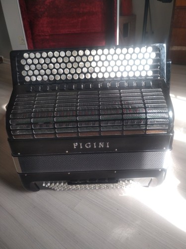 Button accordion Pigini Super Bayan Sirius, with converter