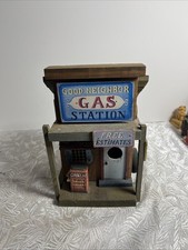 GAS STATION & AUTO REPAIR WOODEN BIRD HOUSE