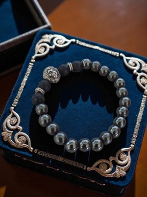 Collier vintage en lucité | Kaufen auf