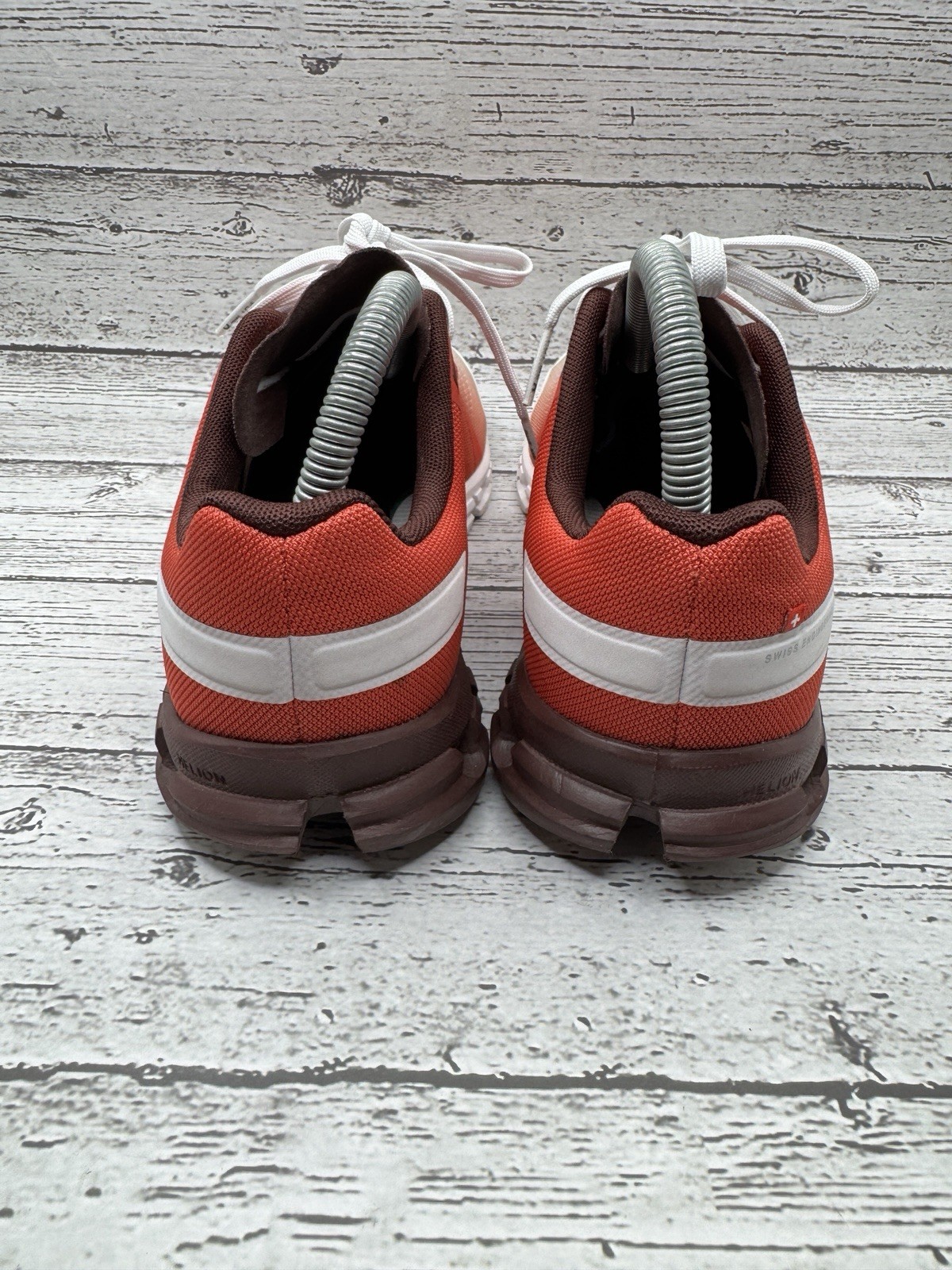 ON CLOUD On Running Cloudflow Red White  Lace Up … - image 4