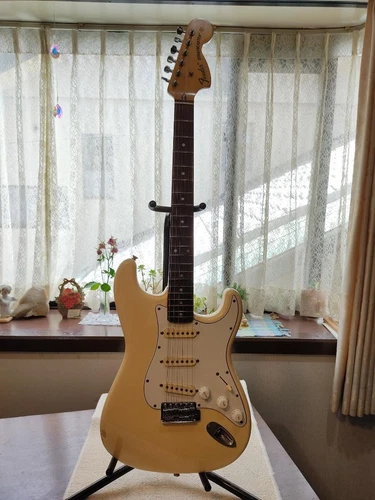 Rare Hidden Jv Vintage Fender Japan Strato E-Serial